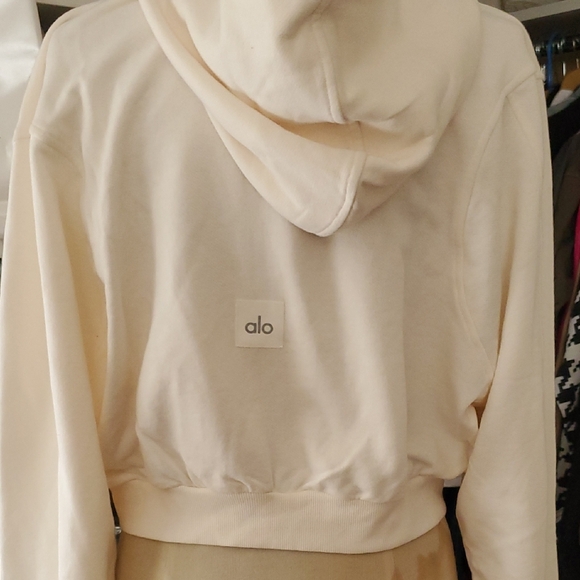 ALO Yoga Jackets & Blazers - Alo. Flash $109. Nwots